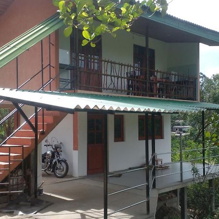 Ella Breeze Homestay Luaran gambar